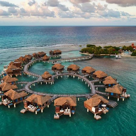 Sandals Royal Caribbean All Inclusive Resort & Private Island - Couples Only Montego Bay Exterior foto