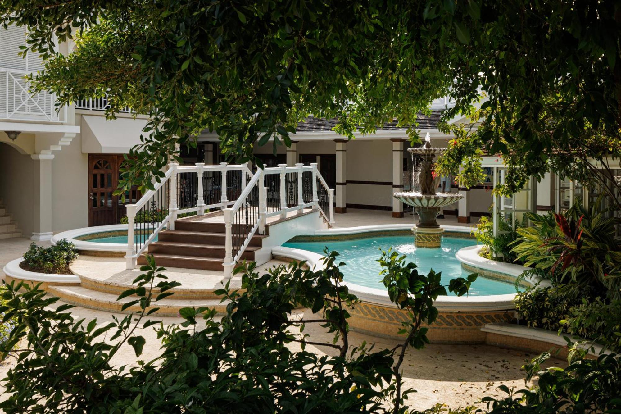 Sandals Royal Caribbean All Inclusive Resort & Private Island - Couples Only Montego Bay Exterior foto